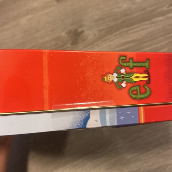 NWT Collector’s edition elf journey from north pole game - Picture 6 of 6